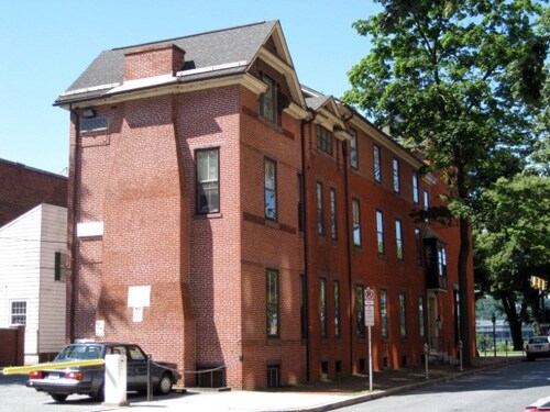 More Photos Of 101 Pine St, Harrisburg Office For Sale