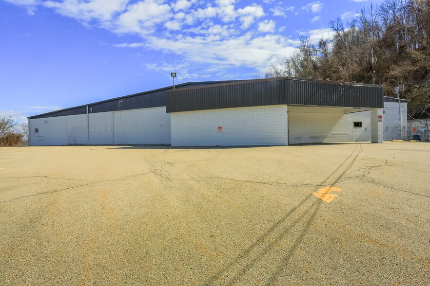 More Photos Of 144-148 Pennsylvania Ave, Charleroi Food Processing For Sale