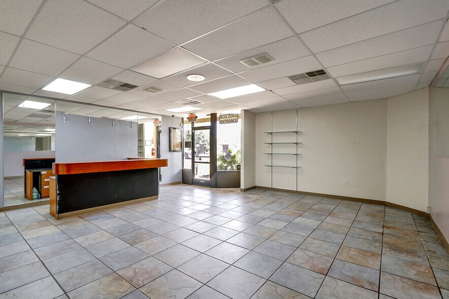 More Photos Of 934 Missouri St, Fairfield Office For Sale