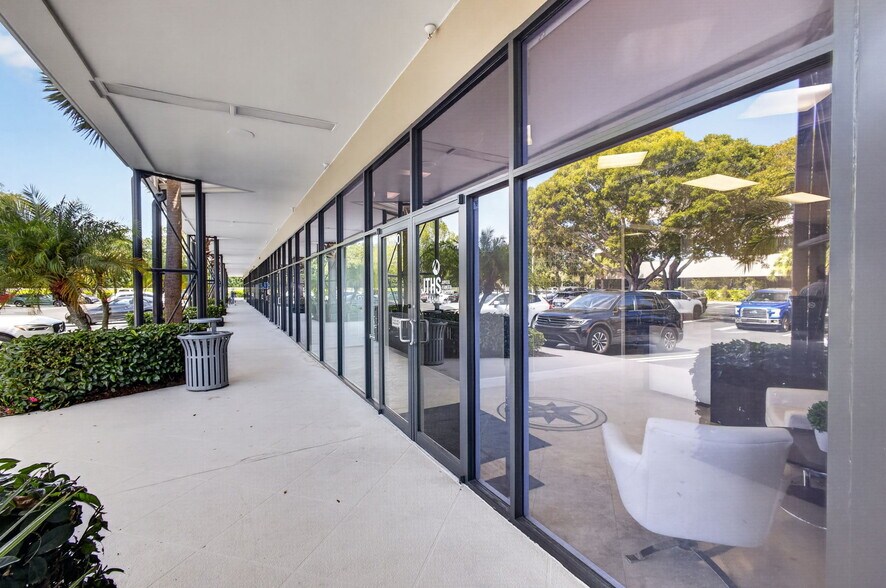 More Photos Of 2151 S Alternate A1A Hwy, Jupiter Medical For Sale