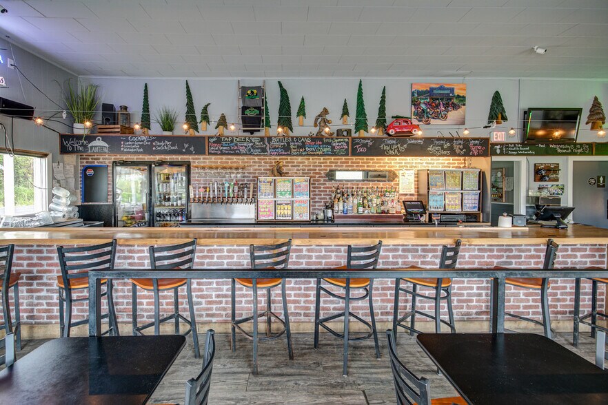 More Photos Of 3119 SR-109, Copalis Beach Restaurant For Sale