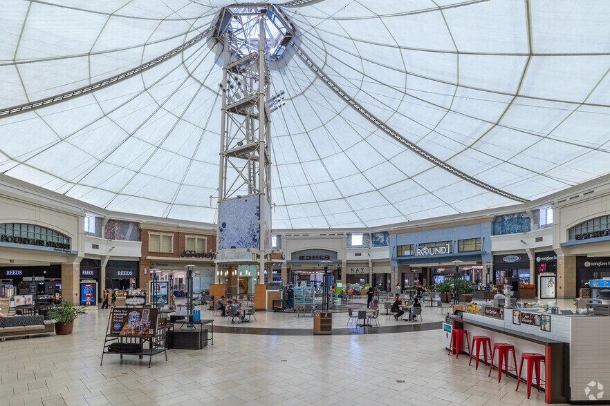 More Photos Of 142 Park City Ctr, Lancaster Unknown For Lease