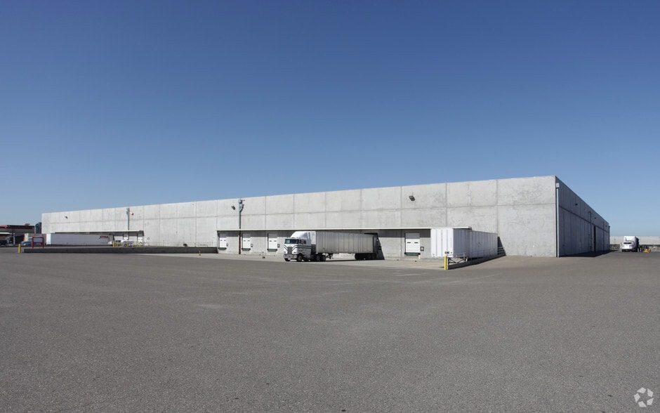 Primary Photo Of 415 Codoni Ave, Modesto Warehouse For Lease