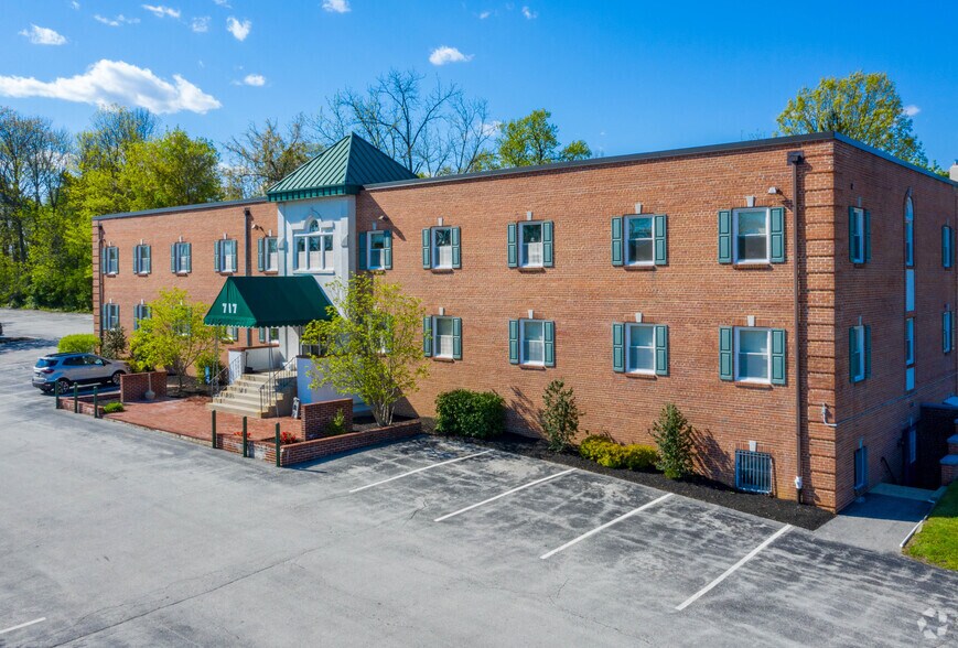 Primary Photo Of 717 Bethlehem Pike, Erdenheim Office For Sale