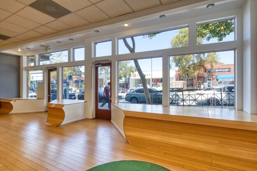 More Photos Of 1936 University Ave, Berkeley Office For Sale