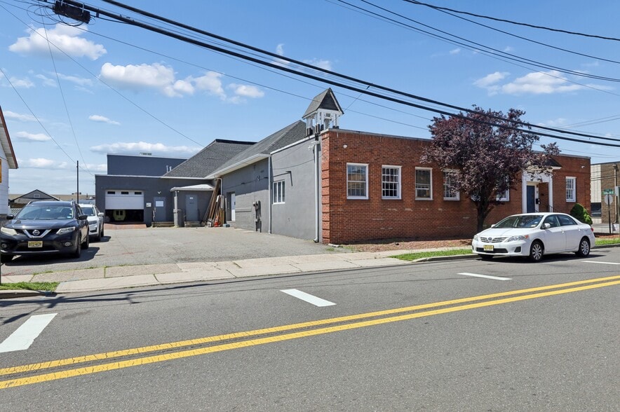 More Photos Of 57 Leuning St, South Hackensack Warehouse For Sale