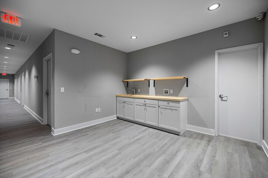 More Photos Of 44530 Hood Rd, Hammond Industrial For Sale