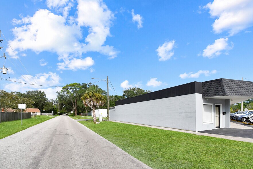 More Photos Of 5798-5816 St Augustine Rd, Jacksonville Unknown For Lease