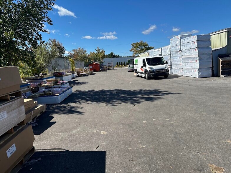 More Photos Of 211 Gay St, Manchester Flex For Lease