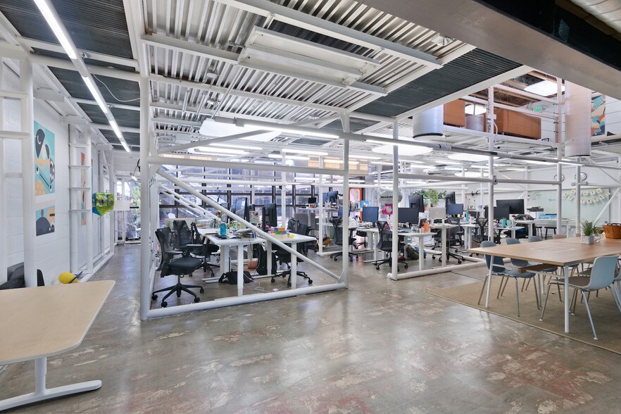 More Photos Of 2200 Michigan Ave, Santa Monica Loft Creative Space For Lease