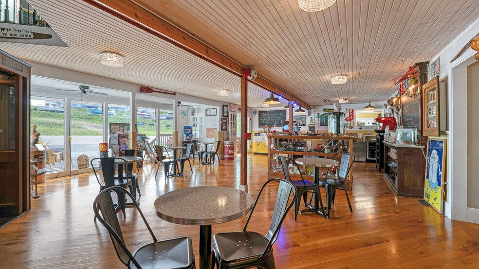 More Photos Of 15895 N State Highway 5, Sunrise Beach General Retail For Sale