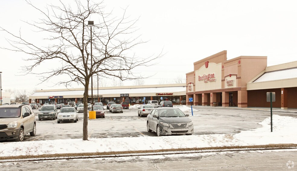 Primary Photo Of 22301-22331 Eureka Rd, Taylor Freestanding For Lease