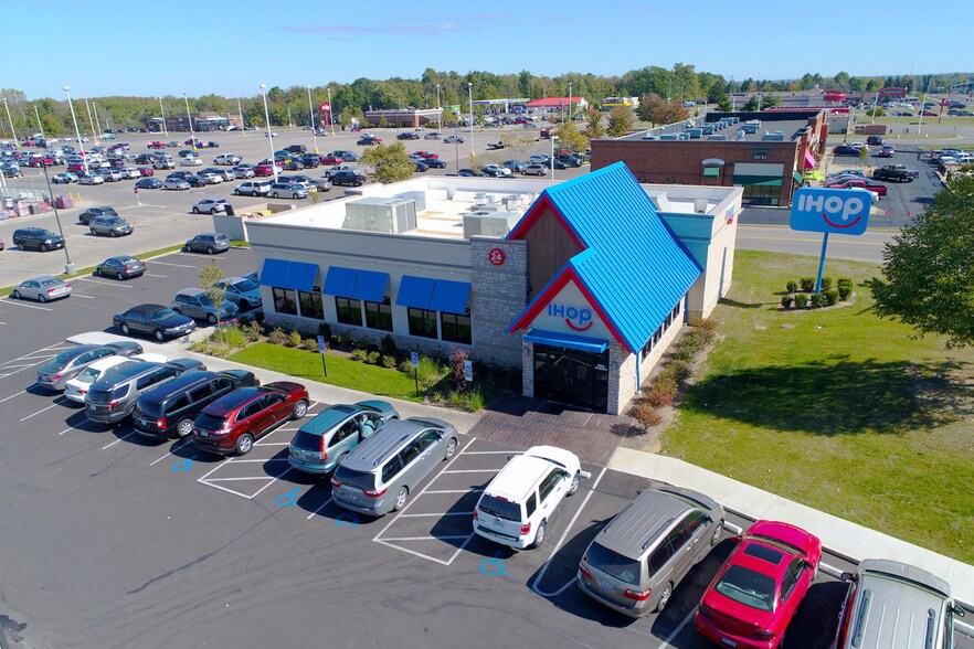 More Photos Of 2190 Walker Lake Rd, Ontario Restaurant For Lease