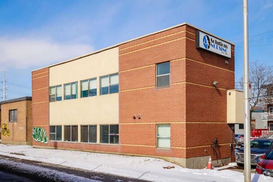 More Photos Of 789 Av George Leclaire, Montréal Office Residential For Sale