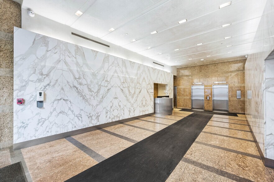 More Photos Of 150 Varick St, New York Loft Creative Space For Lease