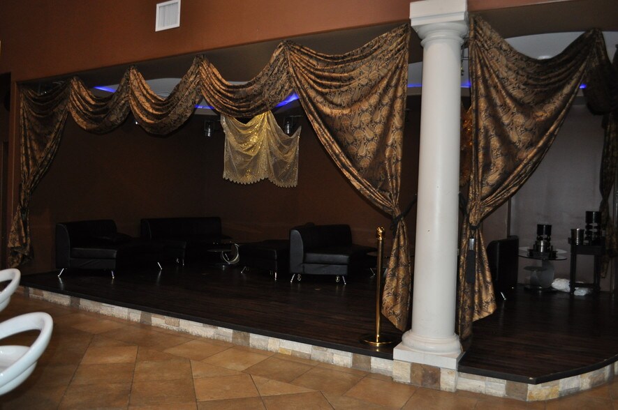 More Photos Of 1501 Skibo Rd, Fayetteville General Retail For Sale