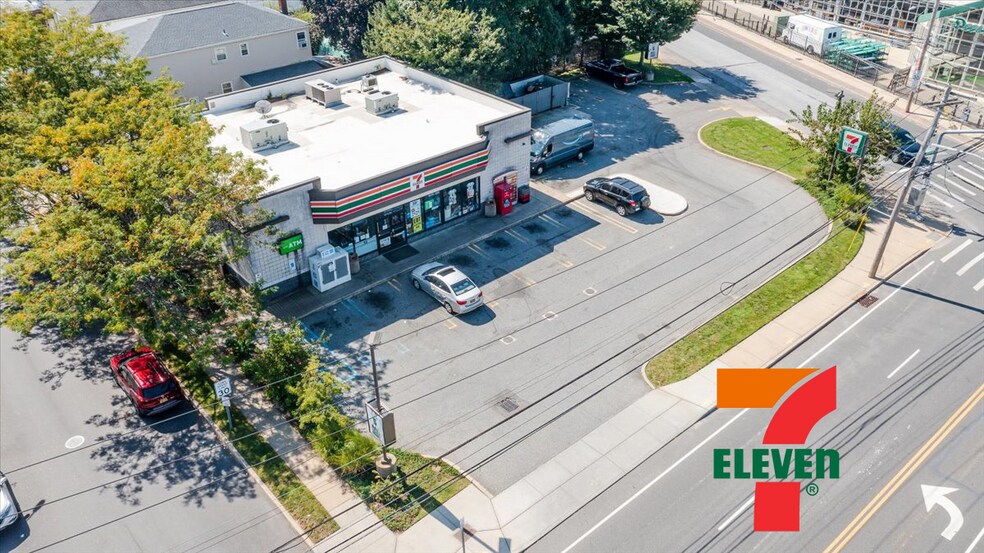 Primary Photo Of 65 Atlantic Ave, Oceanside Convenience Store For Sale