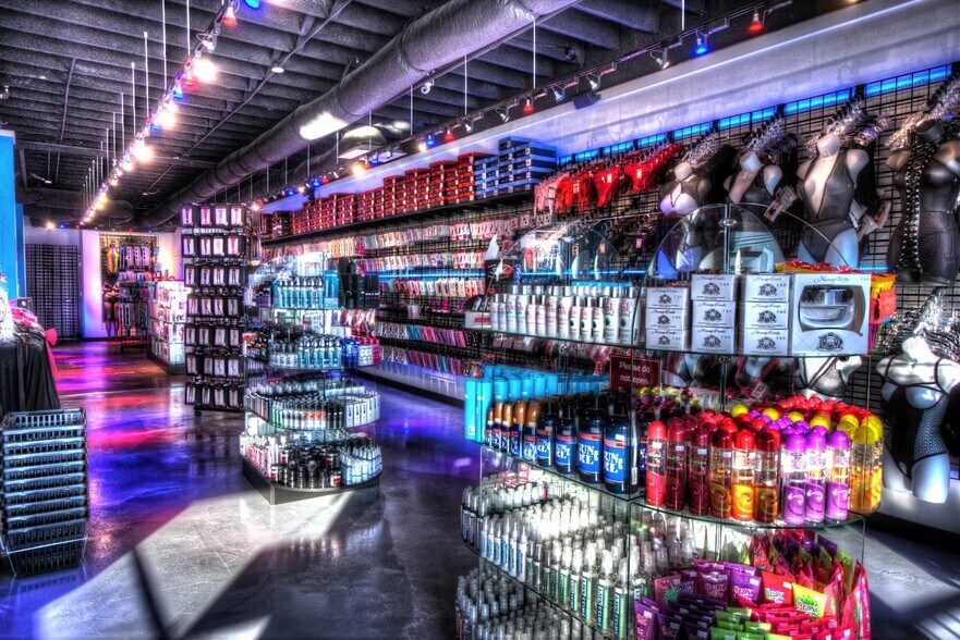 More Photos Of , Marietta Unknown For Sale