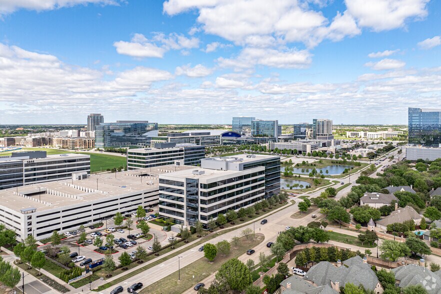 More Photos Of 6160 Warren Pky, Frisco Coworking Space
