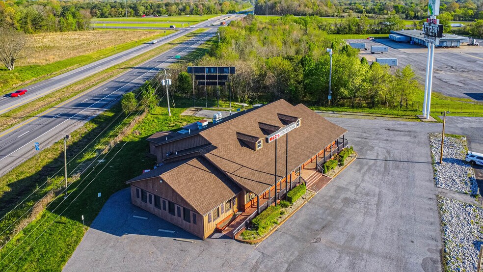 More Photos Of 7052 Benton Rd, Paducah Restaurant For Sale