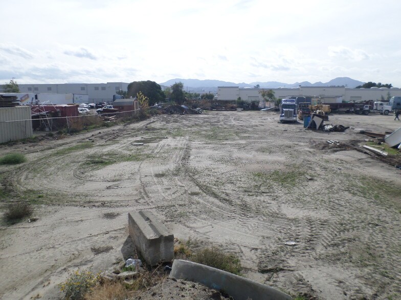 More Photos Of 781 E Santa Fe St, San Bernardino Land For Sale