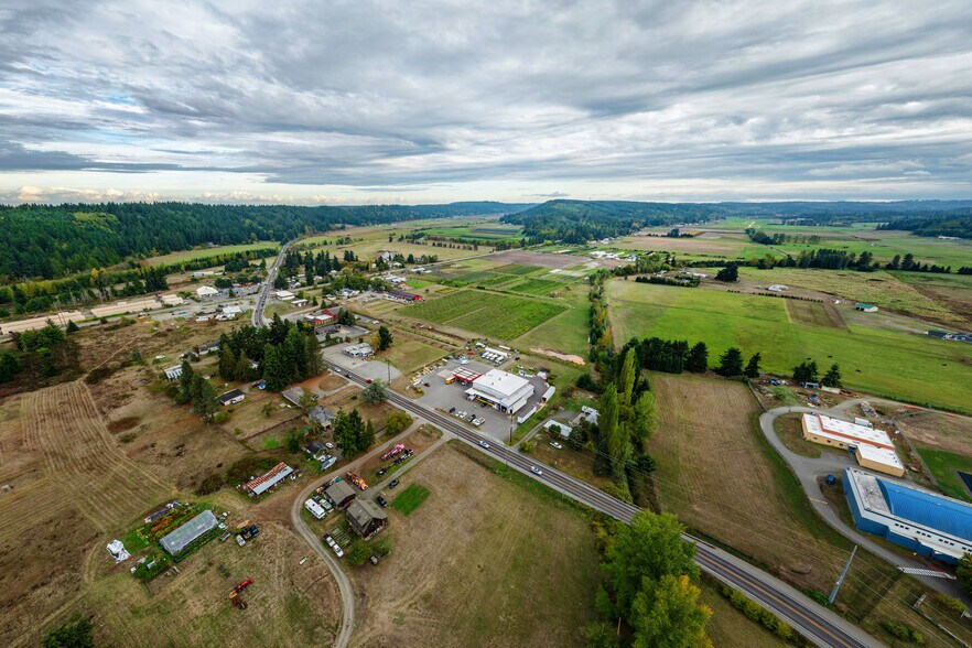 More Photos Of 9315 Rhody Dr, Chimacum Service Station For Sale