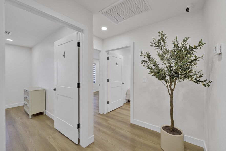 More Photos Of Turnkey Trophy Property RAL Ready, Scottsdale Assisted Living For Sale