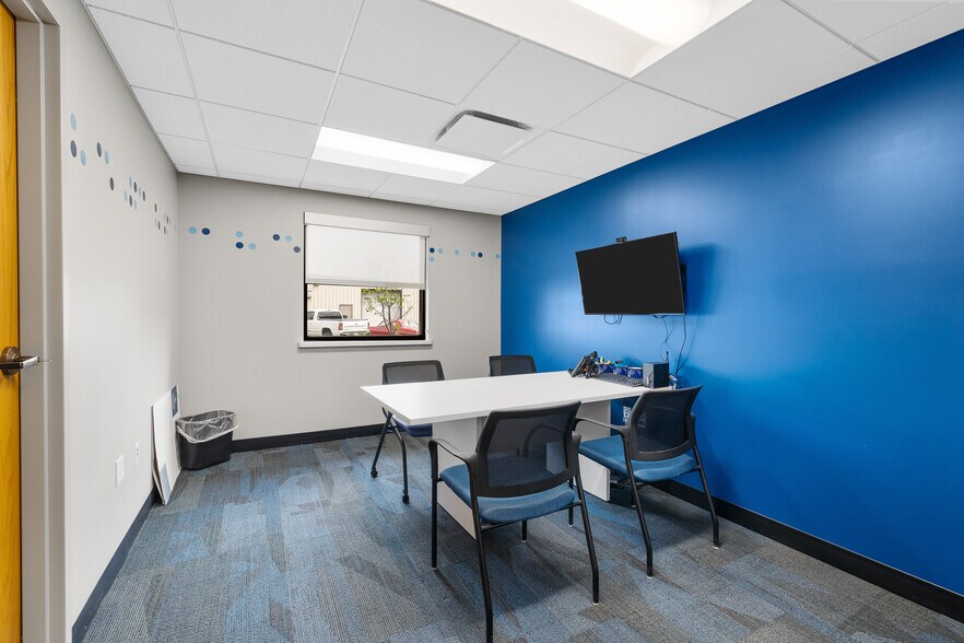 More Photos Of 3101 Hoover Rd, Stevens Point Bank For Sale