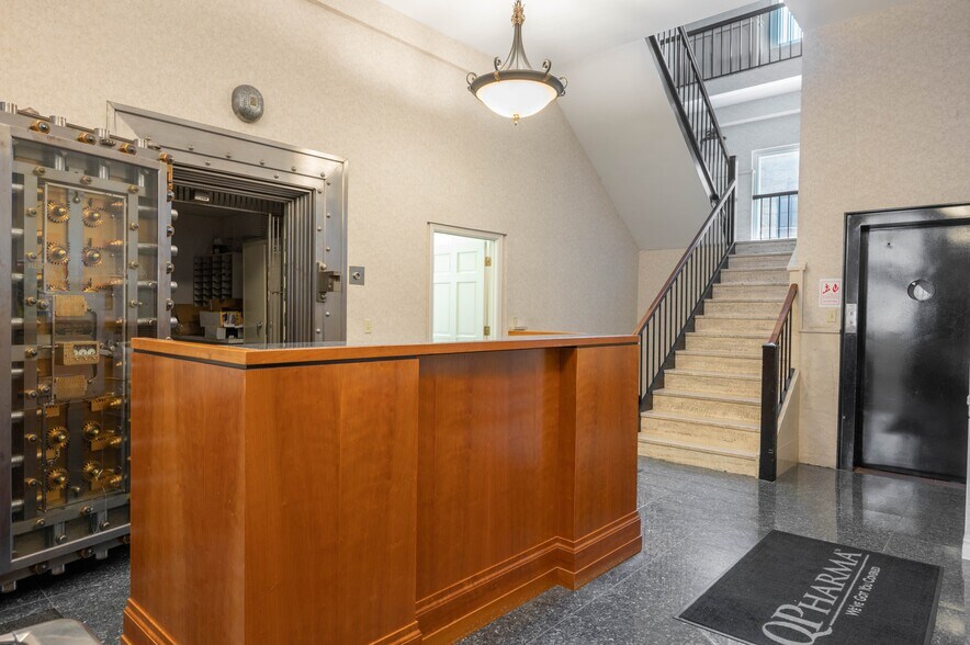 More Photos Of 22 South St, Morristown Office For Lease