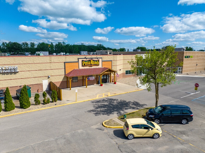 More Photos Of 2510-2580 N Bridge Ave, Albert Lea Unknown For Lease