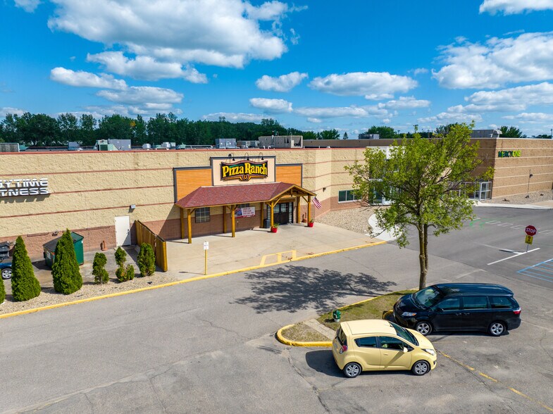 More Photos Of 2510-2580 N Bridge Ave, Albert Lea Unknown For Lease