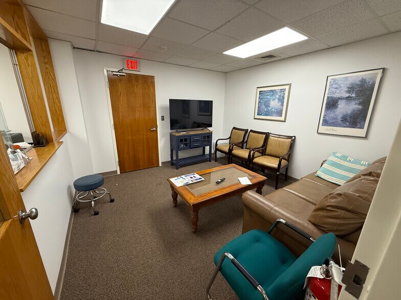 More Photos Of 67 Union St, Natick Medical For Sale
