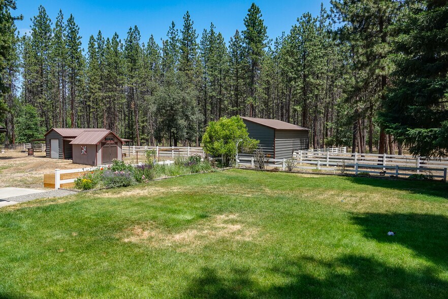More Photos Of 4216 N Highway 3, Etna Land For Sale