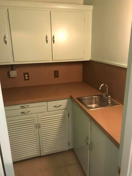 More Photos Of 2 Monument Sq, Woonsocket Medical For Sale