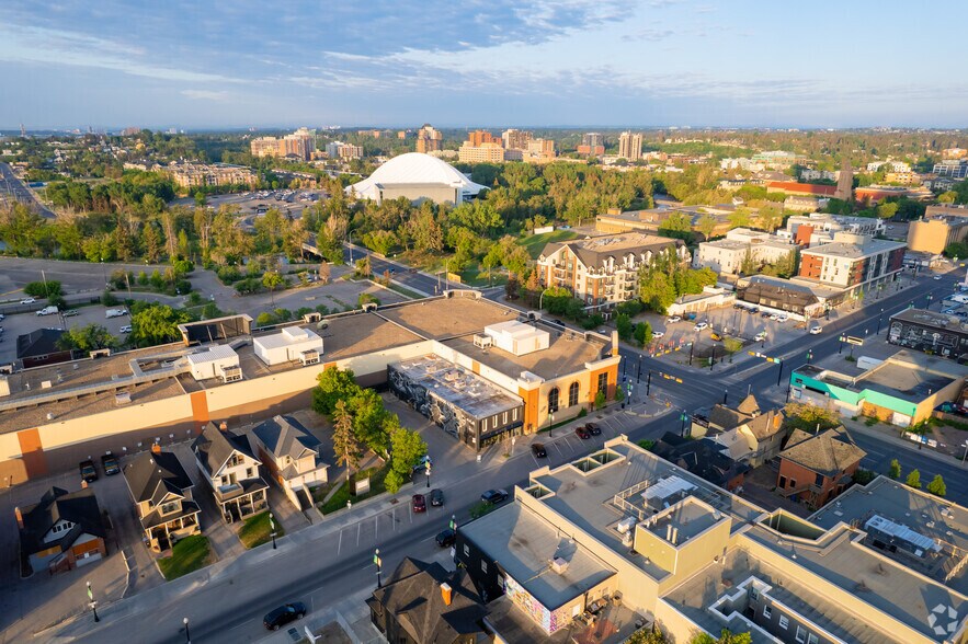 More Photos Of 211 17th Ave SE, Calgary Storefront Retail Office For Lease