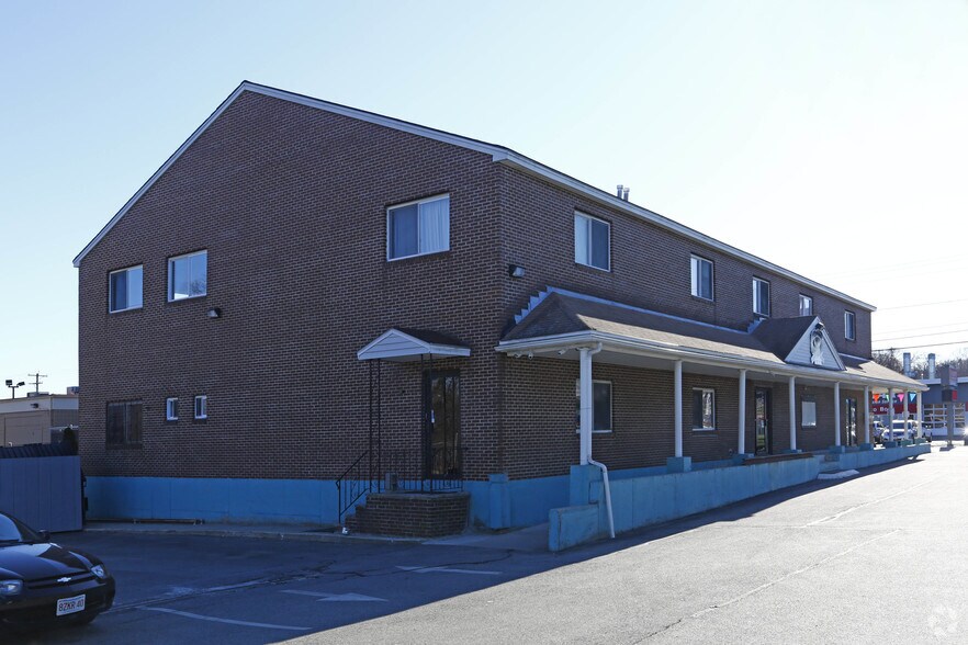 More Photos Of 1519-1527 Middlesex St, Lowell Storefront For Lease