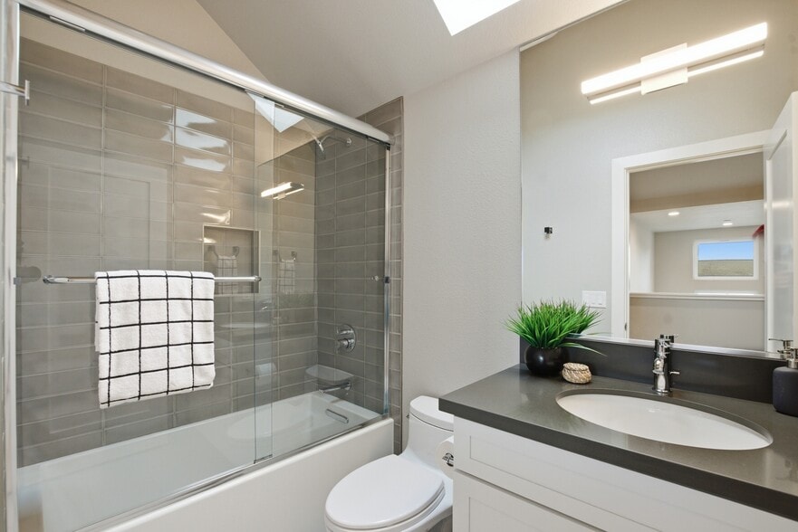 More Photos Of 47-49 Ursuline Rd, Santa Rosa Apartments For Sale