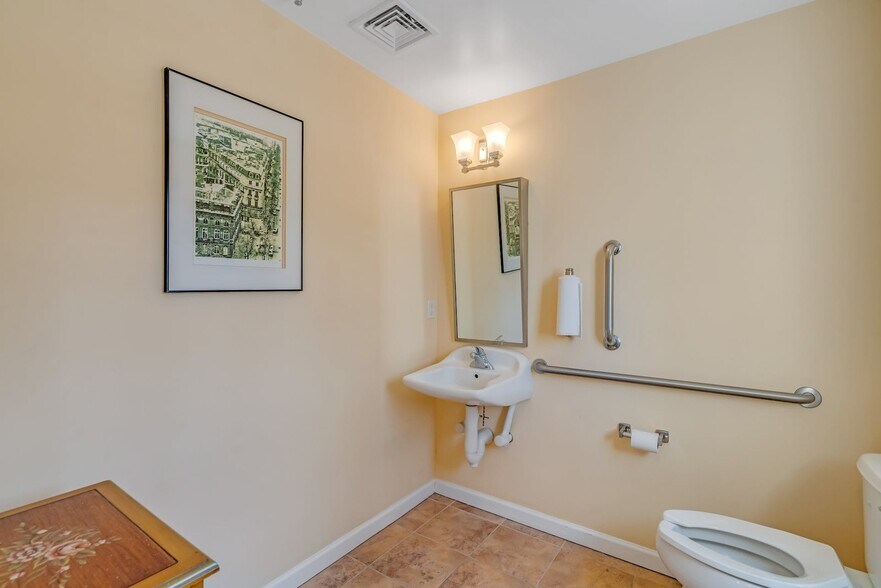 More Photos Of 575 State Route 10, Whippany Office For Lease