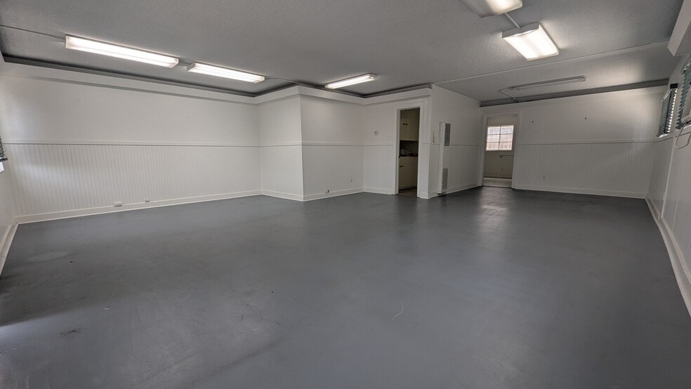 More Photos Of 4425 Cass St, San Diego Office For Lease