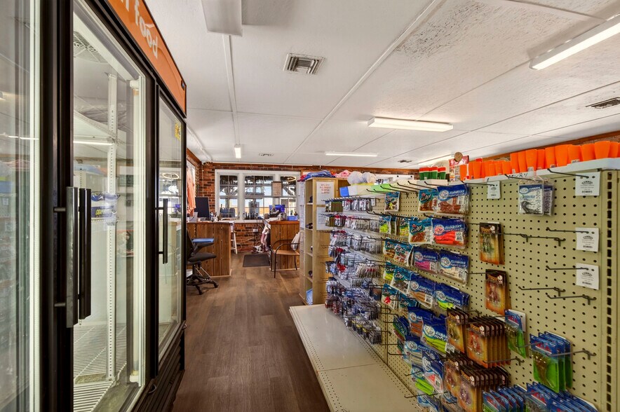 More Photos Of 3308 Mary Walker Dr, Gautier Marina For Sale