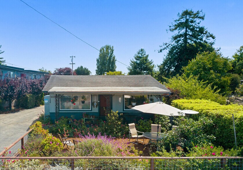 More Photos Of 1450 Merrill St, Santa Cruz Apartments For Sale