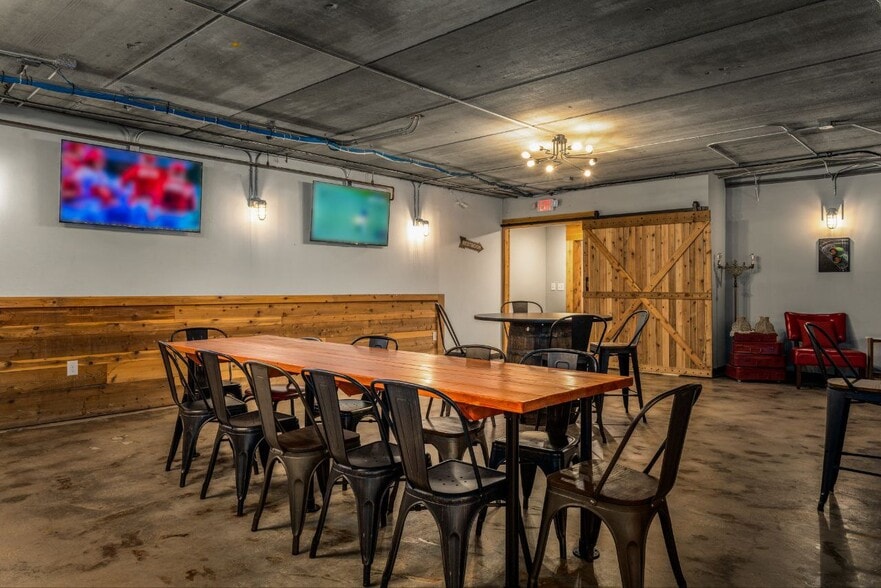 More Photos Of 100 Clubhouse Ln, Sebring Golf Course Driving Range For Sale