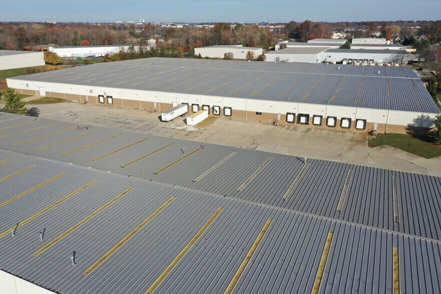 More Photos Of 119 Northeast Dr, Loveland Warehouse For Lease