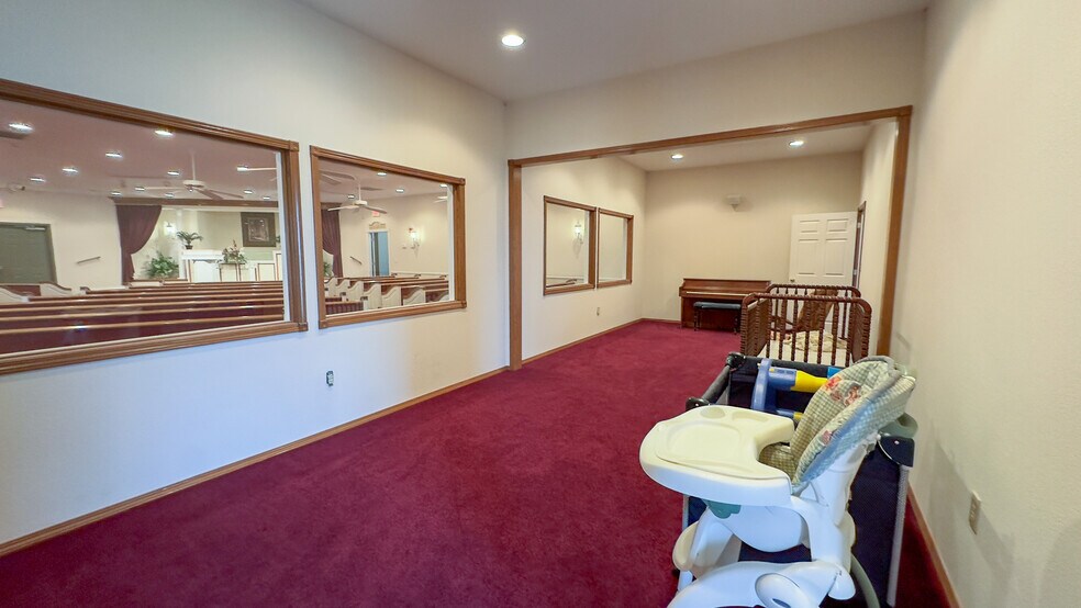 More Photos Of 907 N Oklahoma St, Tryon Religious Facility For Sale