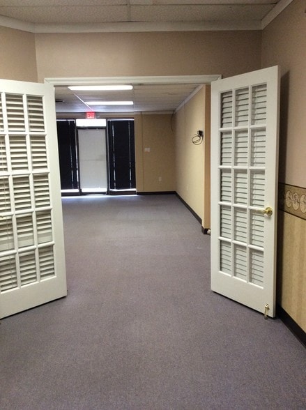 More Photos Of 2100 Poinsett Hwy, Greenville General Retail For Sale