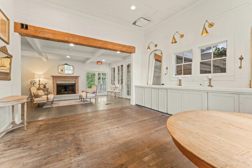 More Photos Of 4642 Virginia St, Zachary Lodge Meeting Hall For Sale