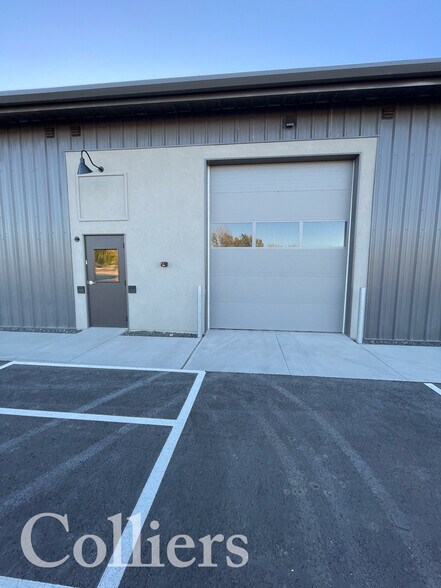 More Photos Of TBD Kimberly Rd, Twin Falls Service For Lease