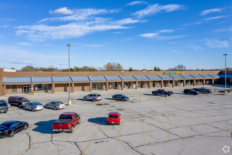 More Photos Of 2615-2643 Eastern Ave, Plymouth Storefront For Lease