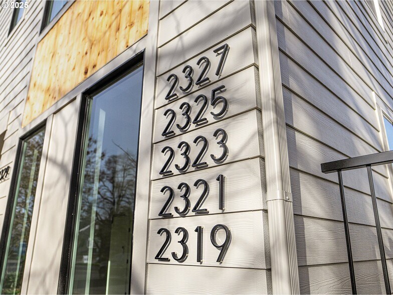 More Photos Of , Portland Multifamily For Sale