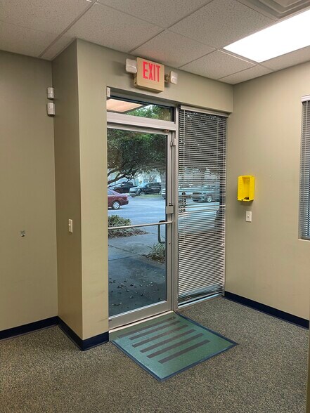 More Photos Of 1806 33rd St, Orlando Office For Lease